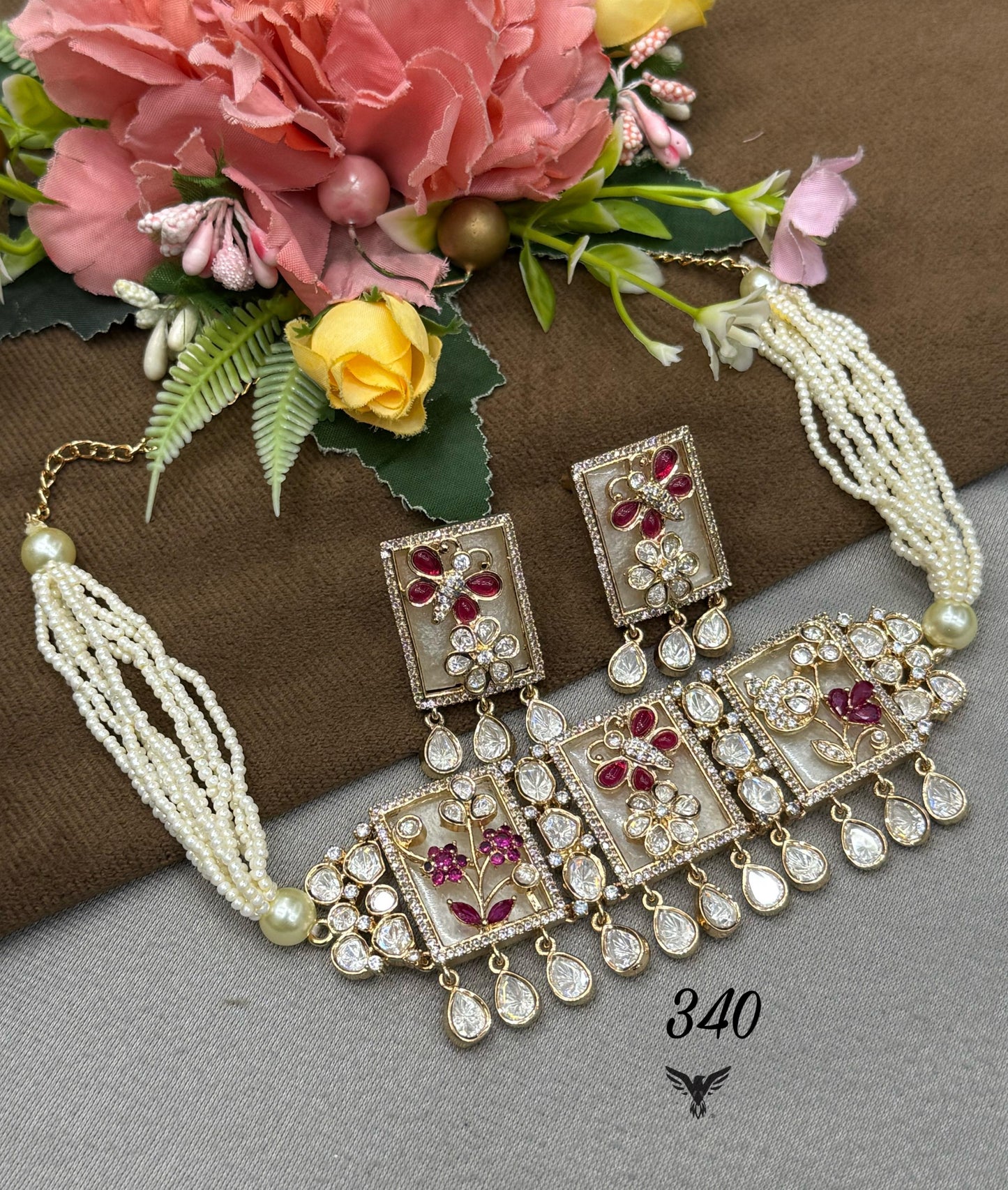 Floral Frame Moissanite Choker