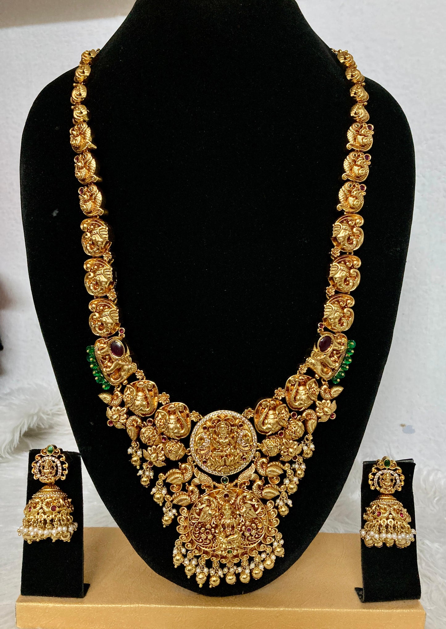 Laxmi Bridal Nakshi Haram