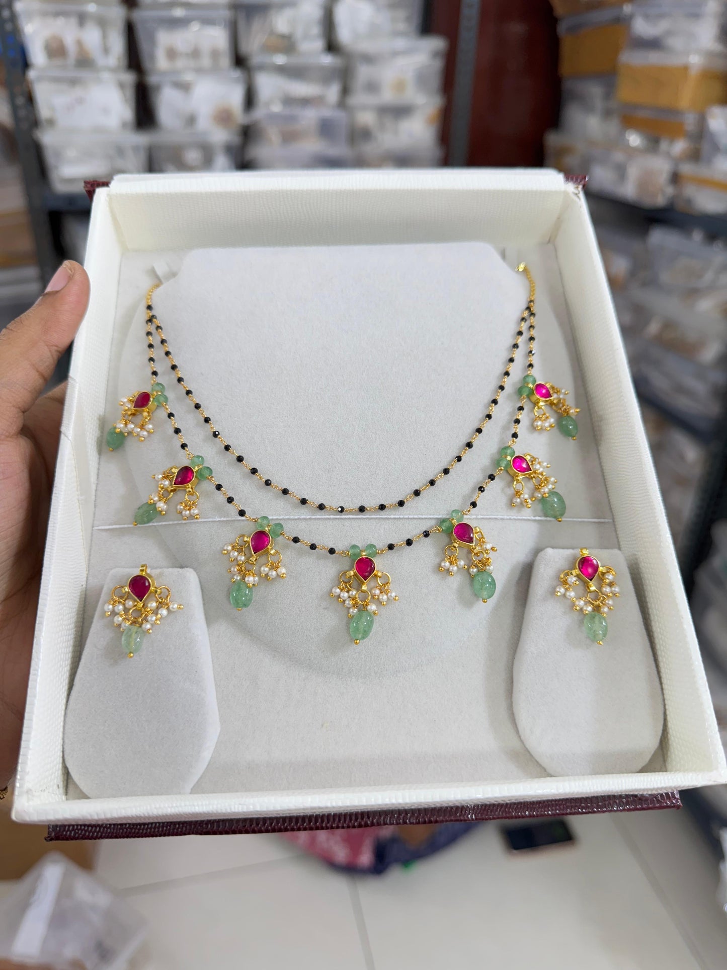 BlackBeads kemp neckset