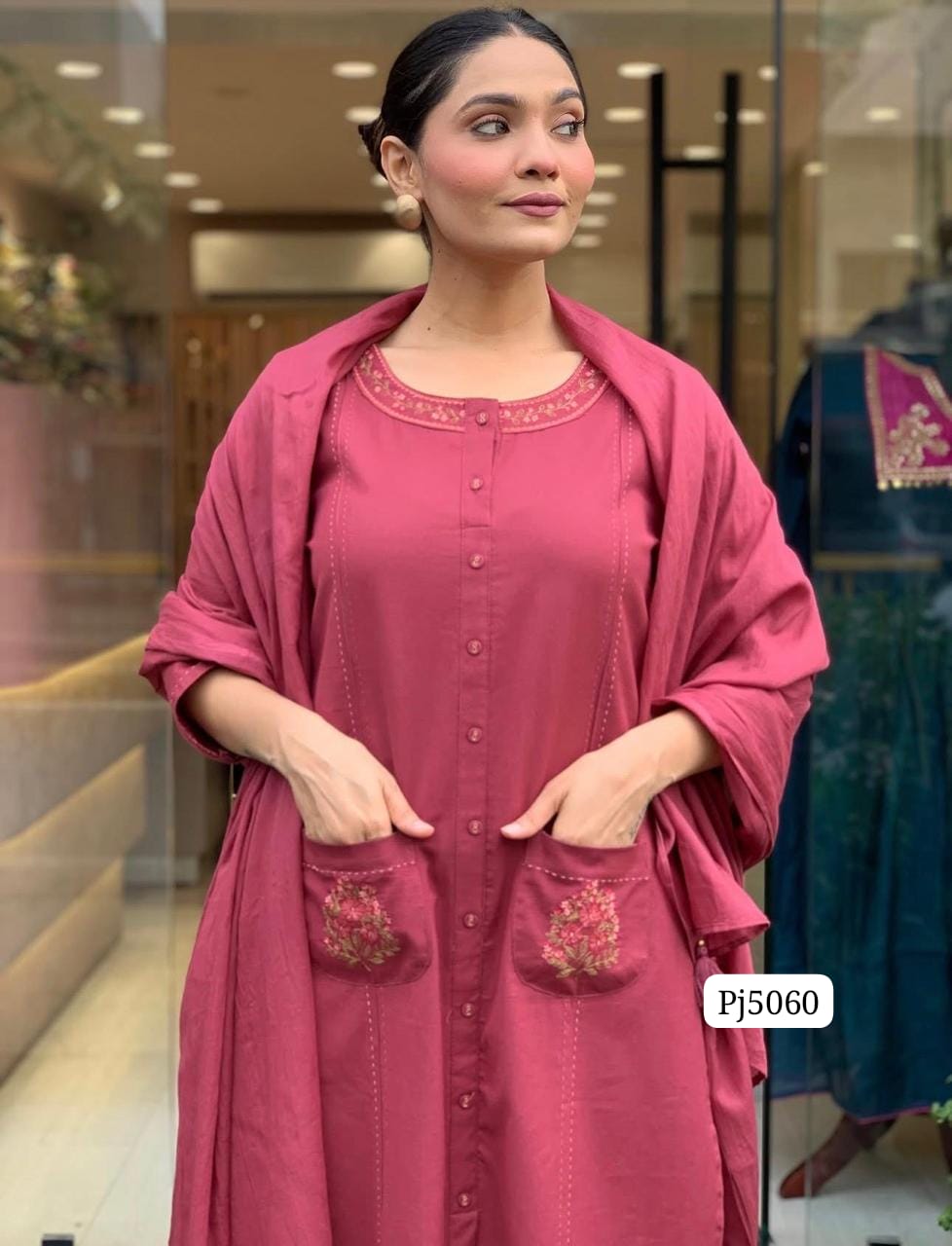 Women's Embroidered& pitten work printed Cotton kurta