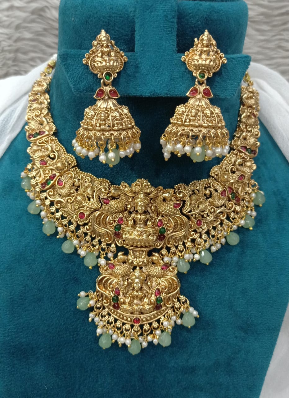 Nakshi polish necklace set