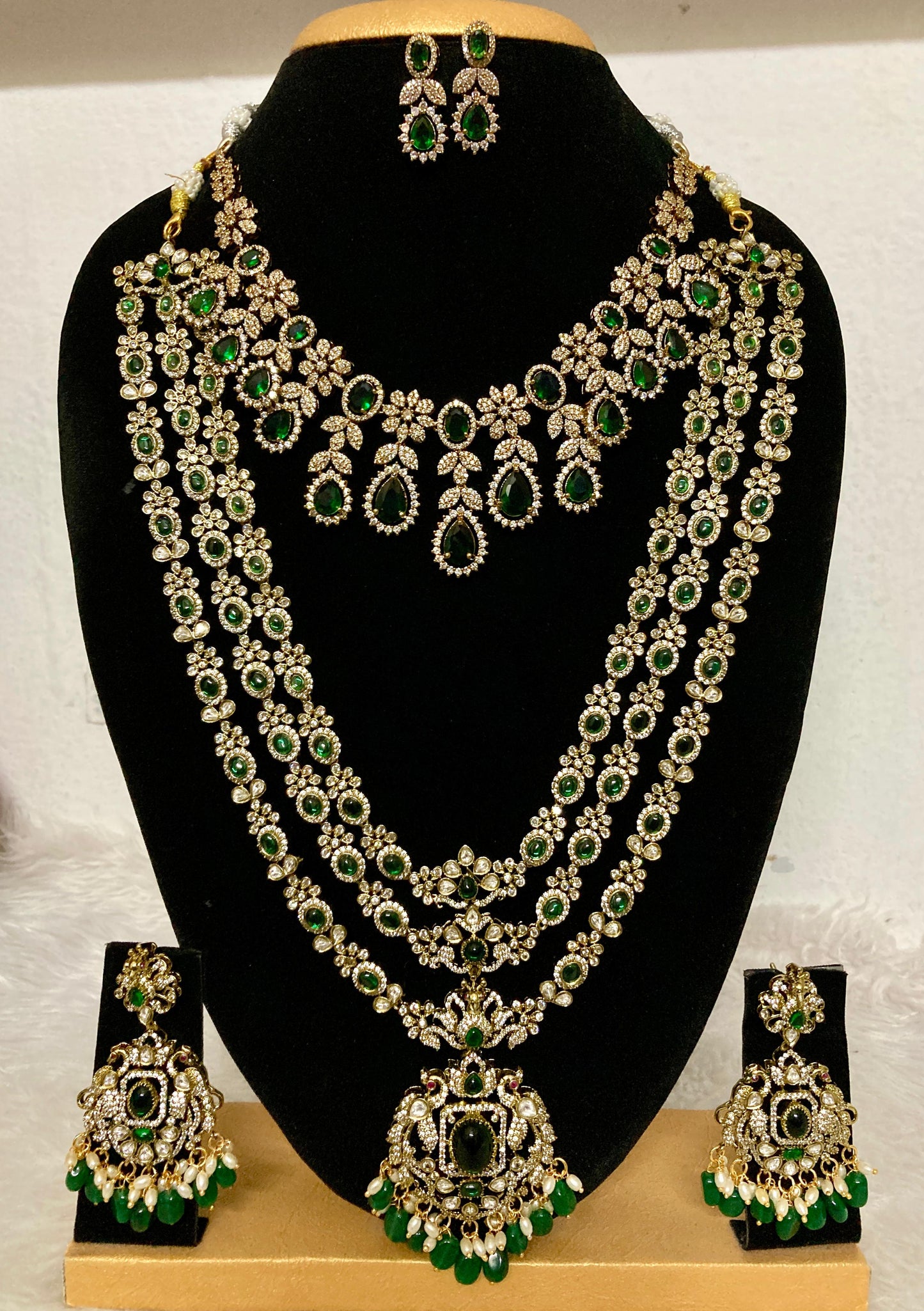 Padmavati Kundan Regal Set
