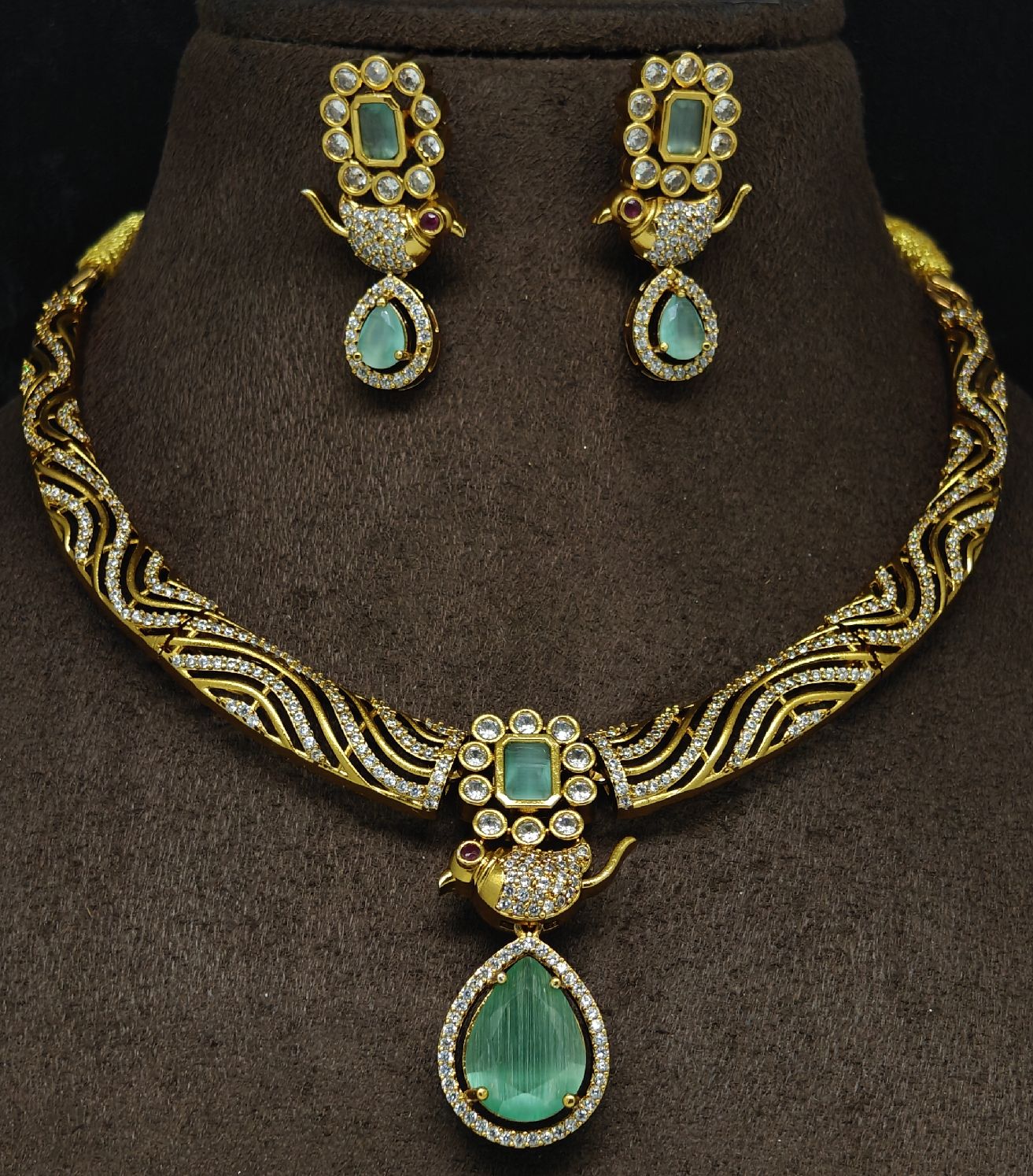 Parrot kanti Necklace