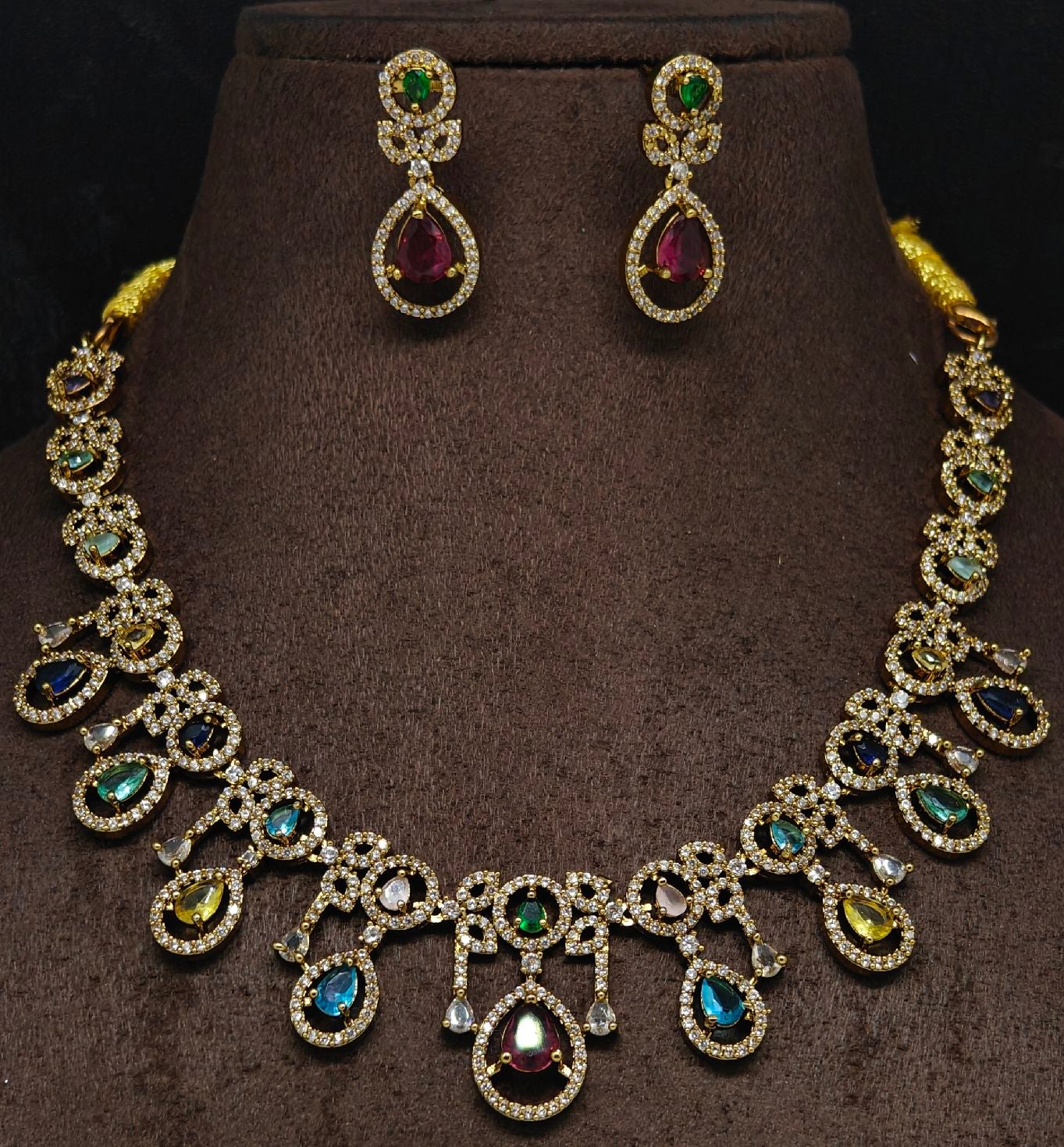 Raindrop Diamond Set