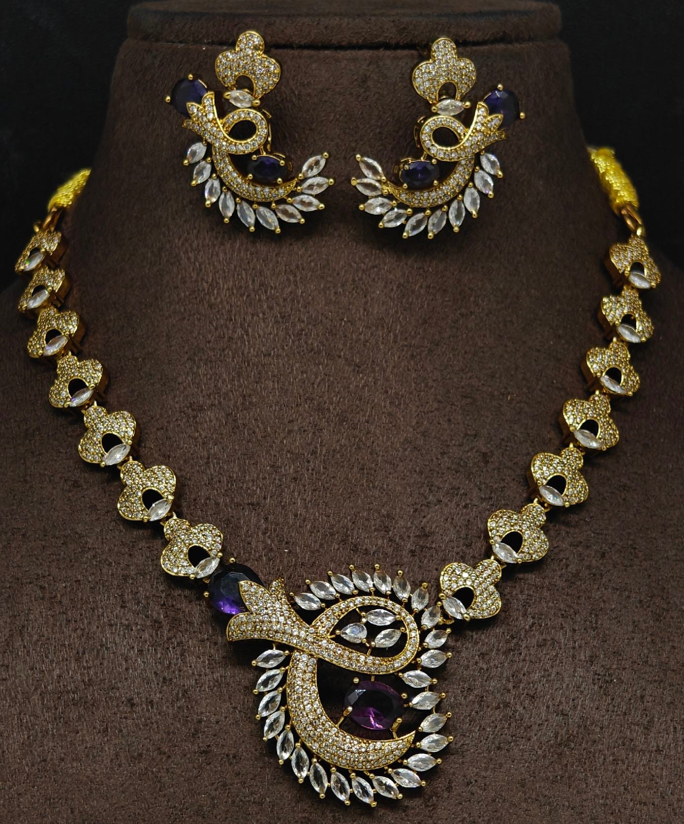 Contemporary Designer short necklace