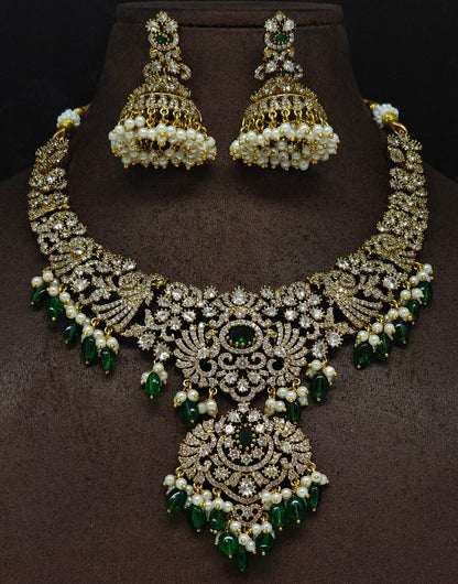 Victoria necklace set