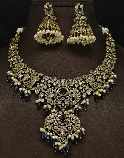 Victoria necklace set