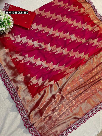 jari weaving pallu saree
