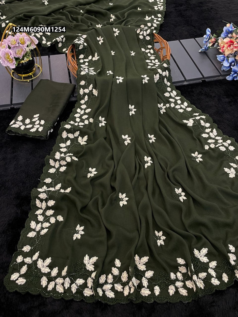 Soft Georgette Leaf designe saree