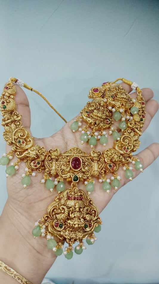 Nakshi Short Necklace