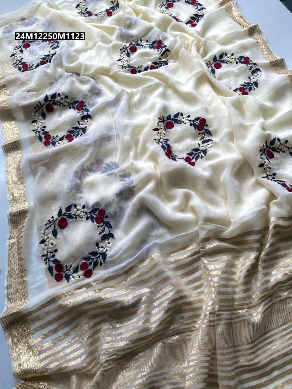 Viscose Georgette Embroidered Saree