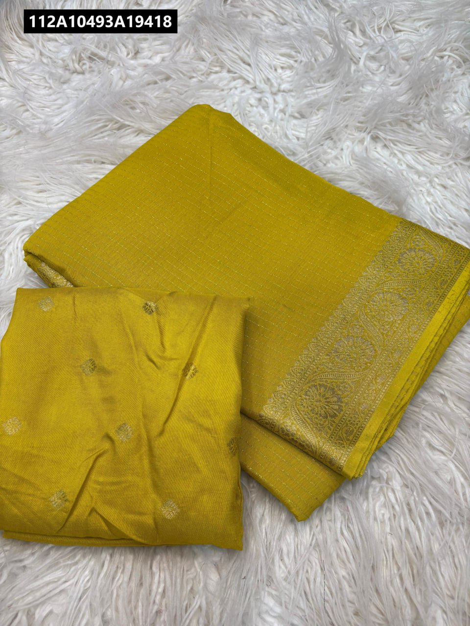 Pure Chinnon viscose saree with beautiful jacquard border