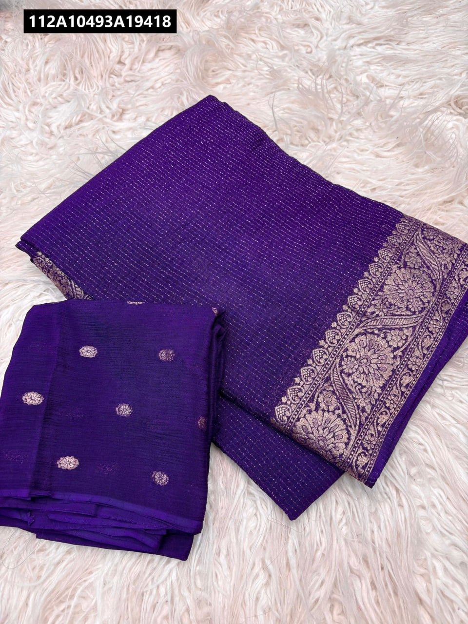 Pure Chinnon viscose saree with beautiful jacquard border