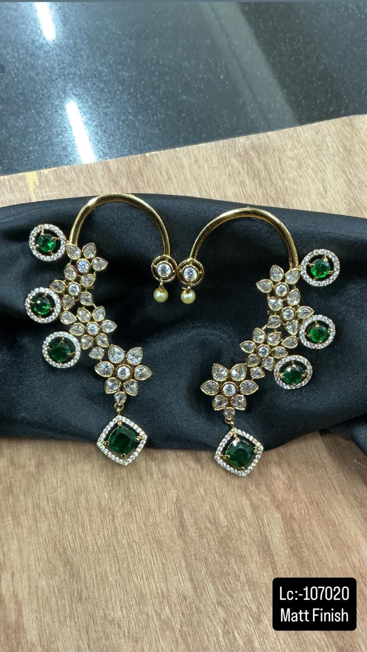 Floral Diamond Earclimber