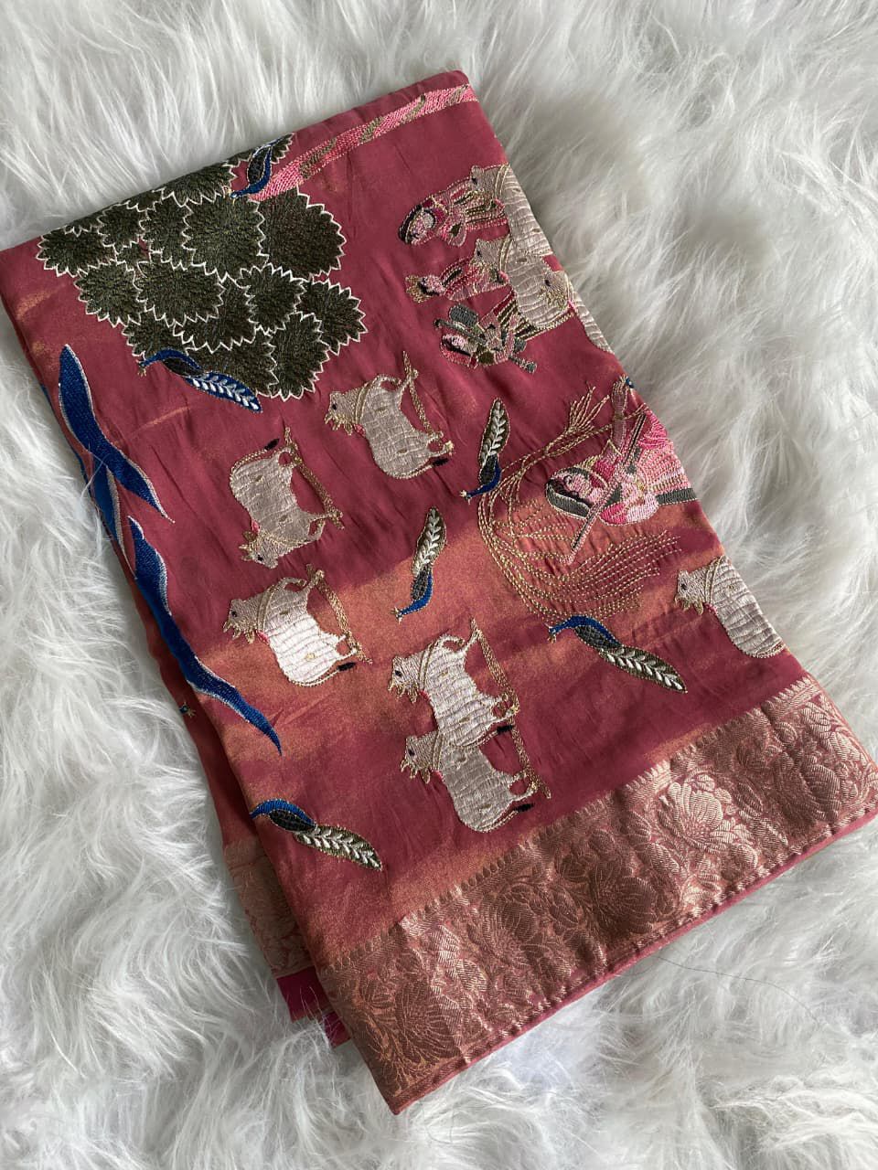 Premium zari tissue concept saree