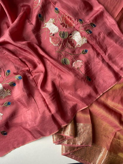 Premium zari tissue concept saree