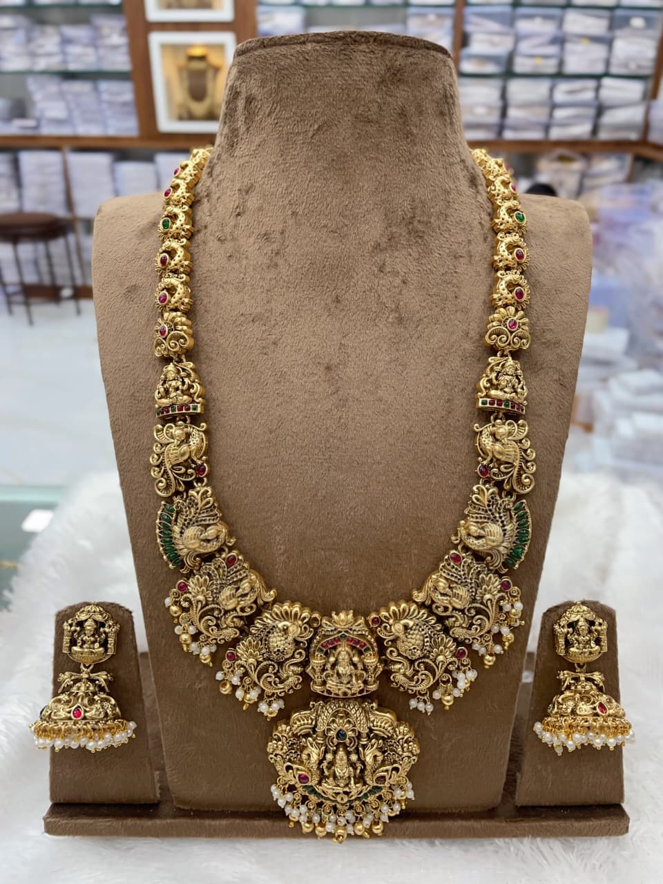 Traditional Bridal Nakshi Nemali Haram