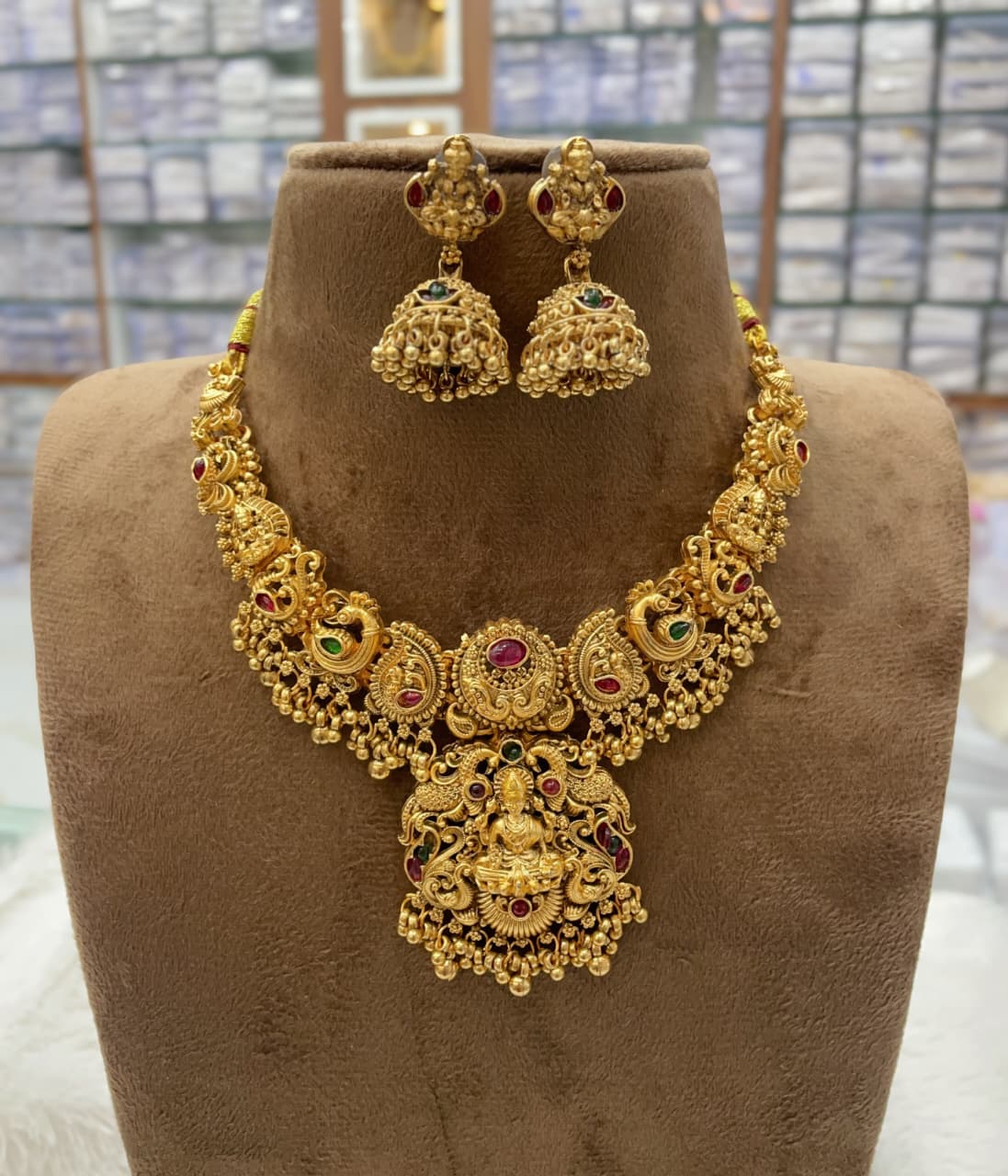nakshi short bridal necklace