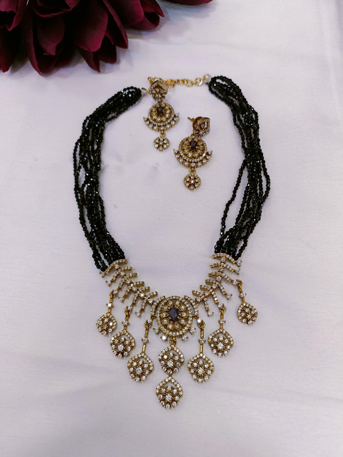 Victorian finish beads set